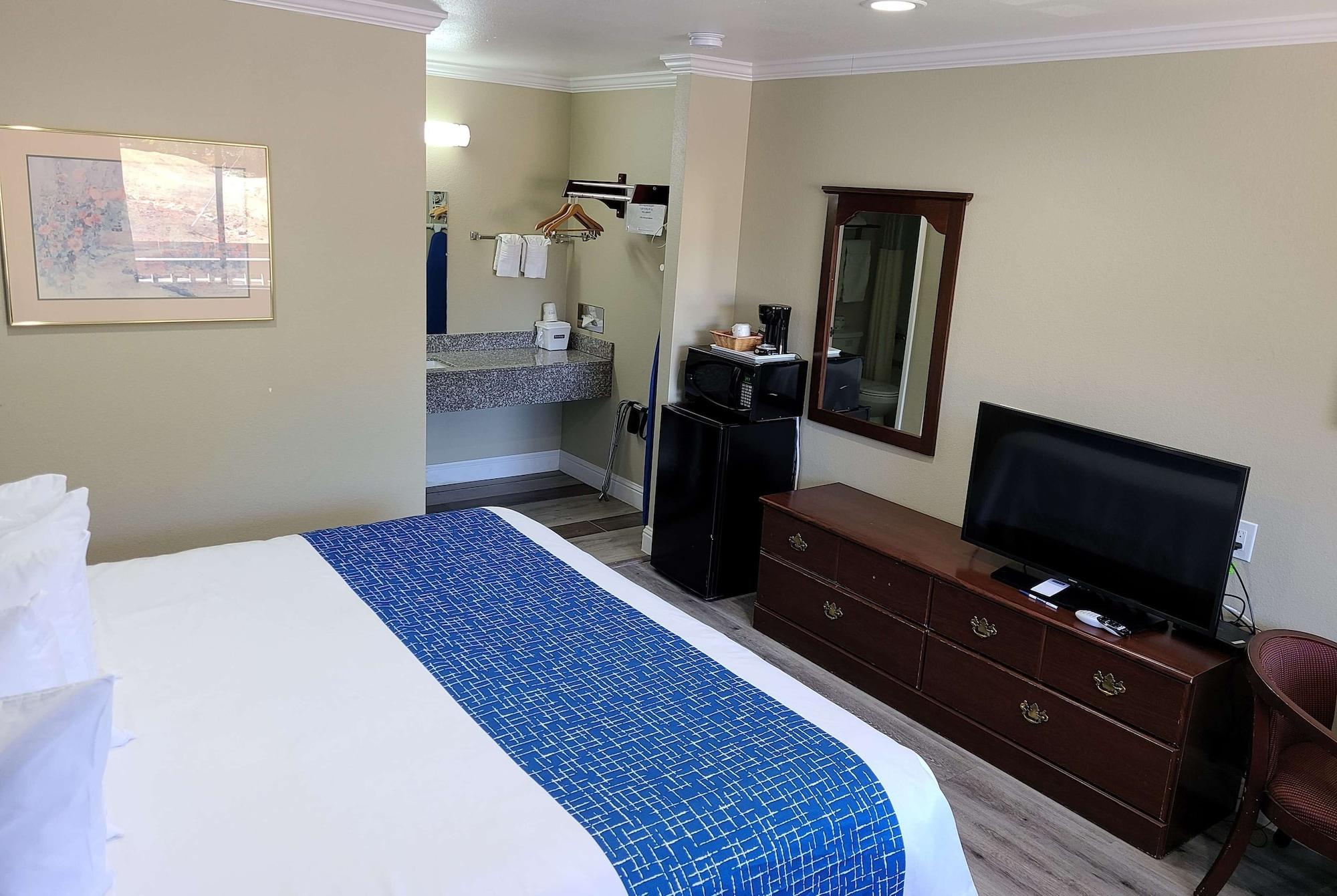 Travelodge By Wyndham Clearlake Bagian luar foto