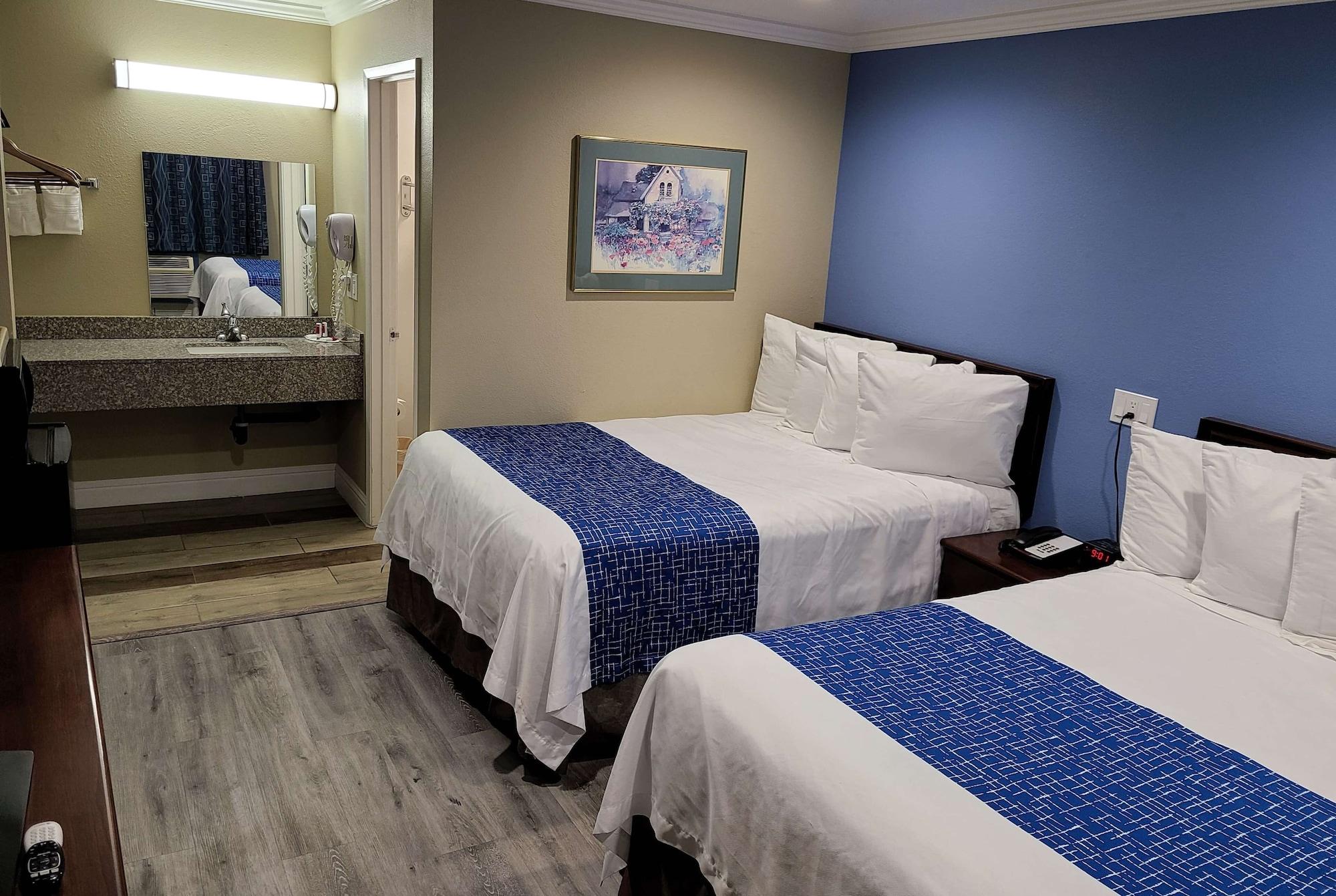 Travelodge By Wyndham Clearlake Bagian luar foto