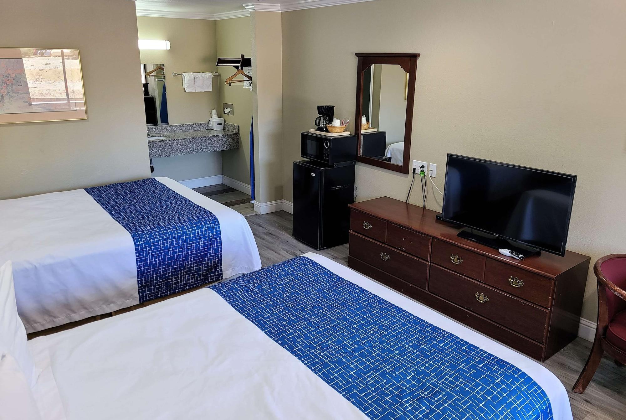 Travelodge By Wyndham Clearlake Bagian luar foto